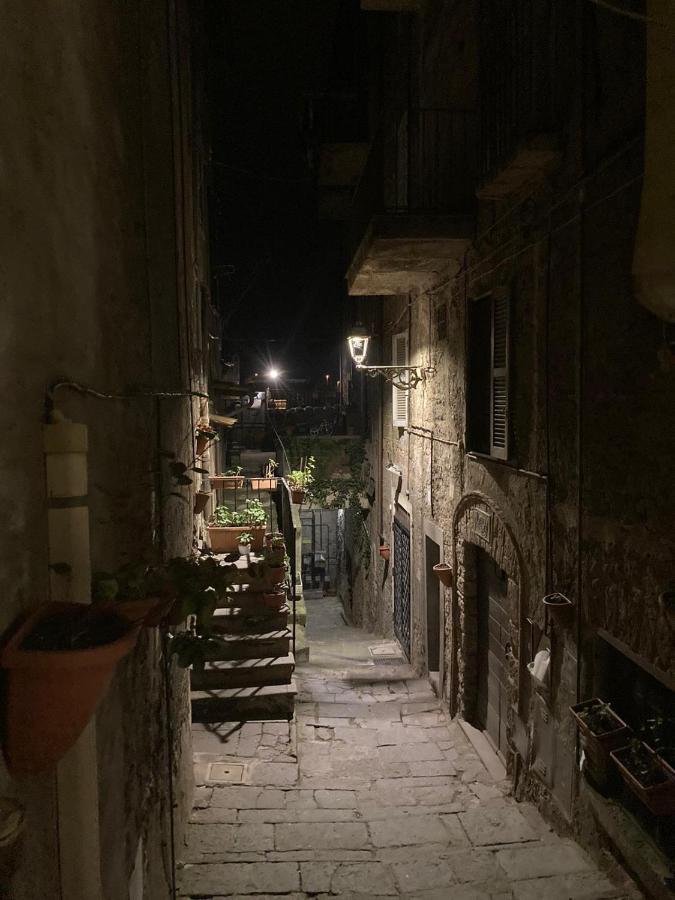 La Casetta Nel Granaio Capranica Kültér fotó